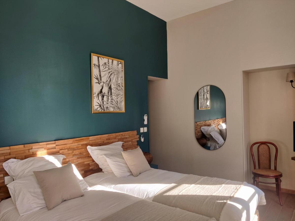 Chambres D'Hotes - Bed And Breakfast Les Palmiers Mèze Habitación foto