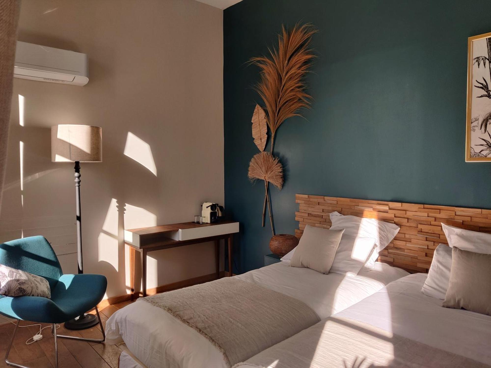 Chambres D'Hotes - Bed And Breakfast Les Palmiers Mèze Habitación foto